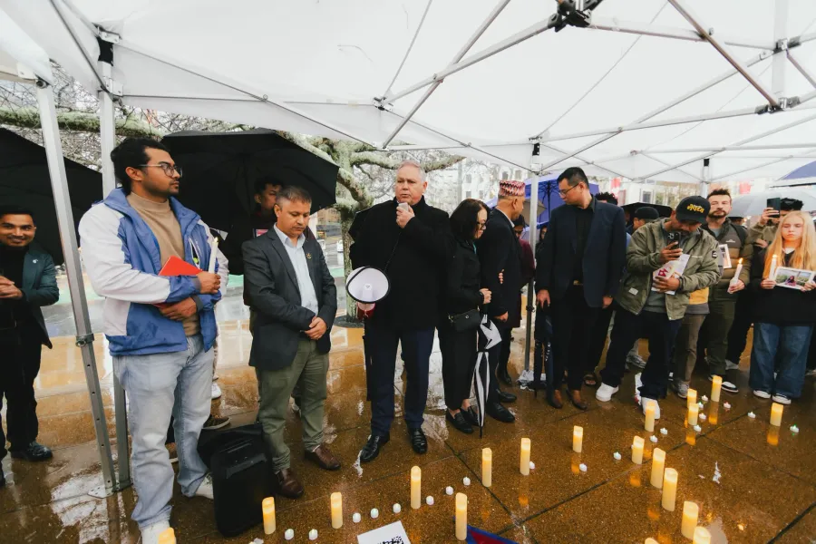 नेपाल बाढीपीडितको सम्झनामा न्युजिल्याण्डका तीन शहरमा क्यान्डललाइट भिजिल