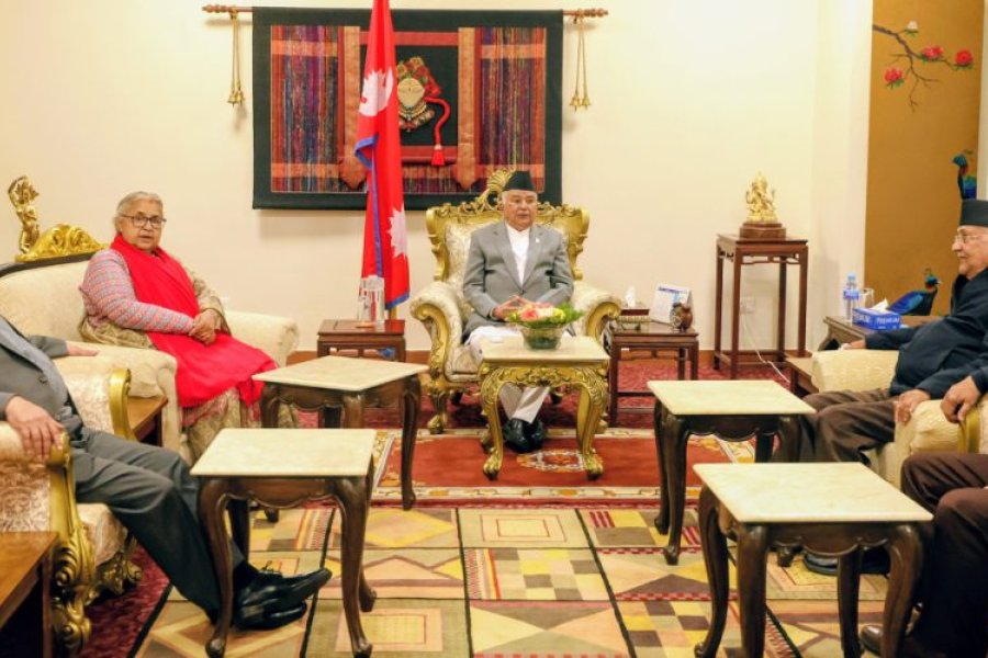 फागुन २१ को निर्वाचनतर्फ संकेतः राष्ट्रपति, सरकार र दलबीच खुल्यो संवादको ढोका