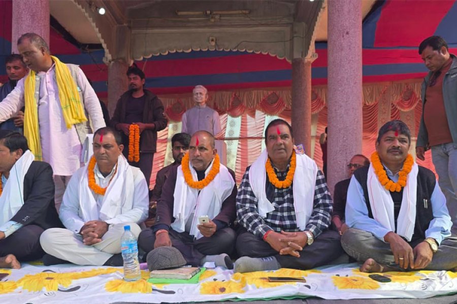 राजस्व कार्यालय स्थापनाको मागमा पालिका प्रमुखहरू रिलेअनशनमा, सर्वसाधारण सेवा वञ्चित