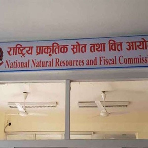 नेपालीको प्रतिव्यक्ति ऋण ९३ हजारभन्दा बढी, साढे ६ वर्षमा सार्वजनिक ऋण झन्डै दोब्बर