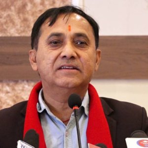 कांग्रेस महामन्त्री विश्वप्रकाश शर्मा चुनावमा नउठ्ने घोषणा