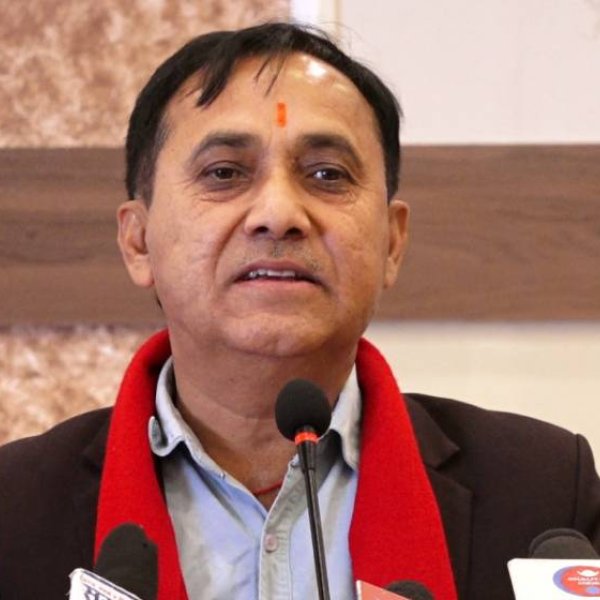 कांग्रेस महामन्त्री विश्वप्रकाश शर्मा चुनावमा नउठ्ने घोषणा