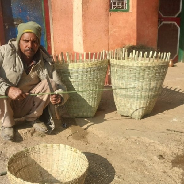 जिन्दगीले जता धकेल्यो, उतै बाँच्न सिकियो