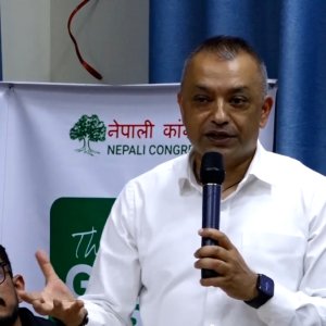 रेमिटेन्सले मात्रै देश माथि उठ्दैन : गगन थापा