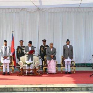 नवनियुक्त परराष्ट्रमन्त्री बालानन्द शर्माद्वारा पद तथा गोपनियताको शपथ ग्रहण