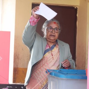 संक्रमणकालबीच सफल मतदान, प्रधानमन्त्री सुशीला कार्कीको भूमिकाको चर्चा