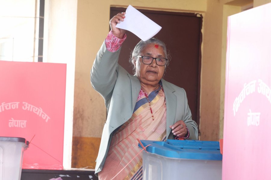संक्रमणकालबीच सफल मतदान, प्रधानमन्त्री सुशीला कार्कीको भूमिकाको चर्चा