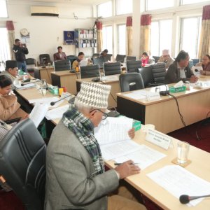 सरकारको सय दिने कामकारबाहीप्रति राष्ट्रिय सभाको असन्तुष्टि