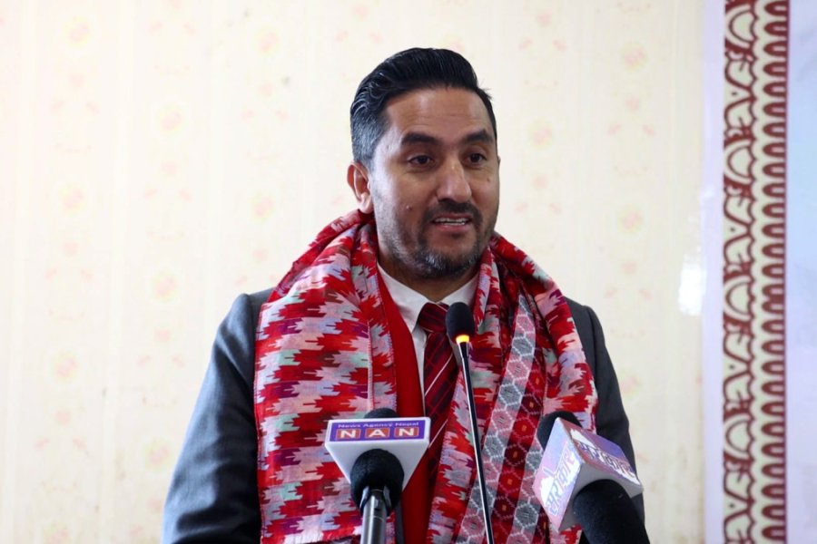 निर्वाचन उम्मेदवारी दिनेबारे कुनै निर्णय गरेको छैन: सञ्चारमन्त्री खरेल